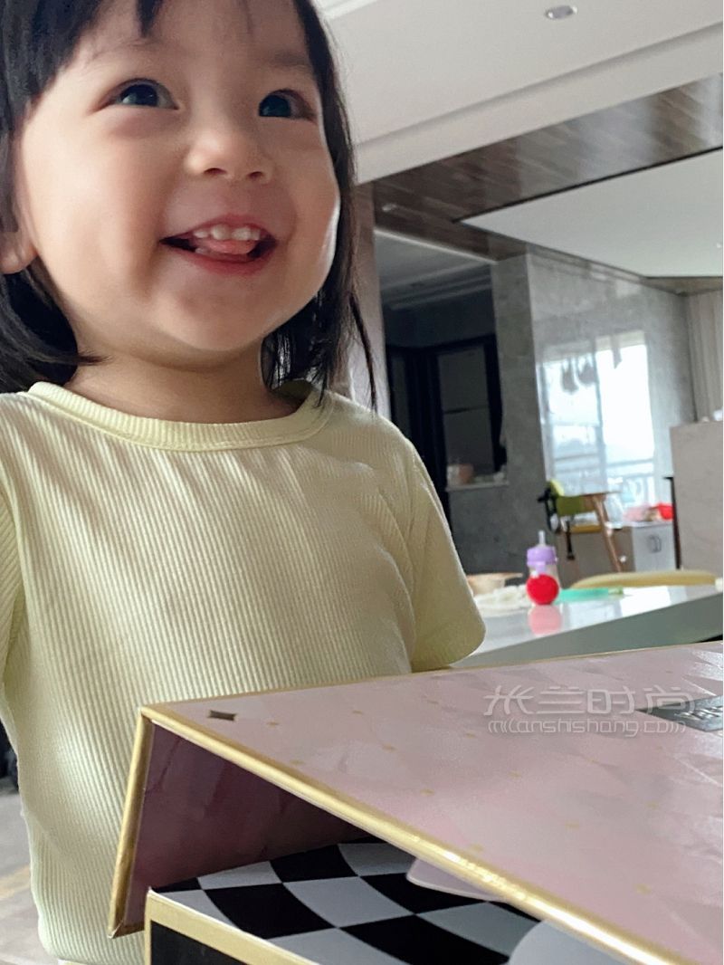 看看我女兒超治愈der九圖笑臉包-戲精寶寶的瞬間_4