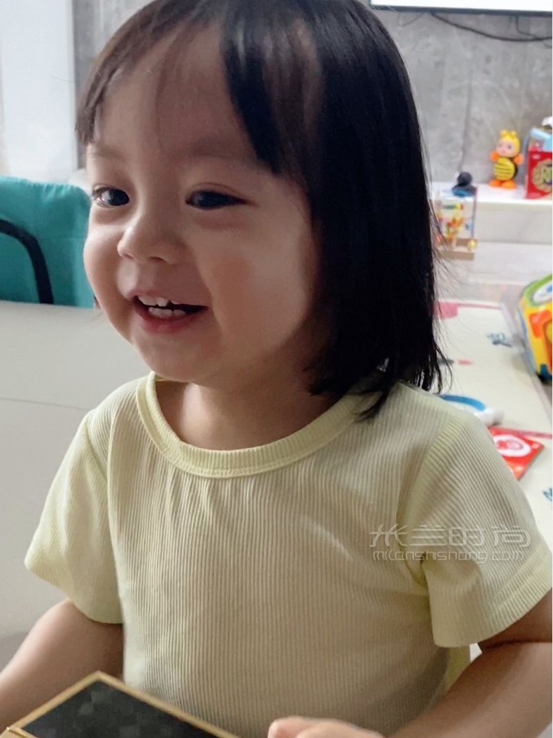 看看我女兒超治愈der九圖笑臉包-戲精寶寶的瞬間_6