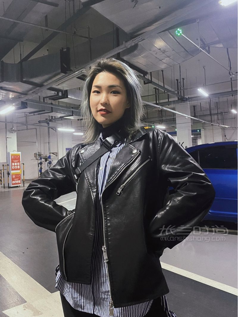 酷帥機車風(fēng) 優(yōu)衣庫J系列皮衣機車_4