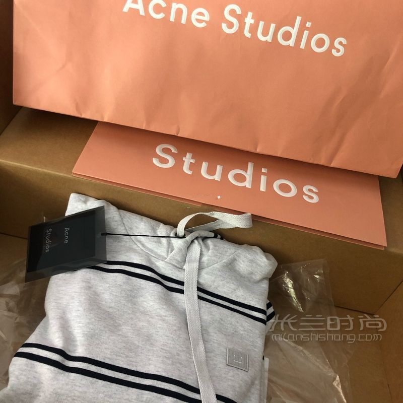 Acne Studios中國(guó)官網(wǎng)攻略_2