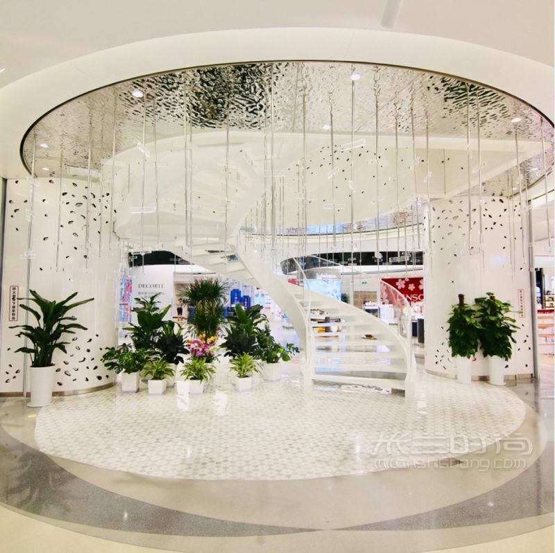 大連市中心免稅店 化妝品大連_2