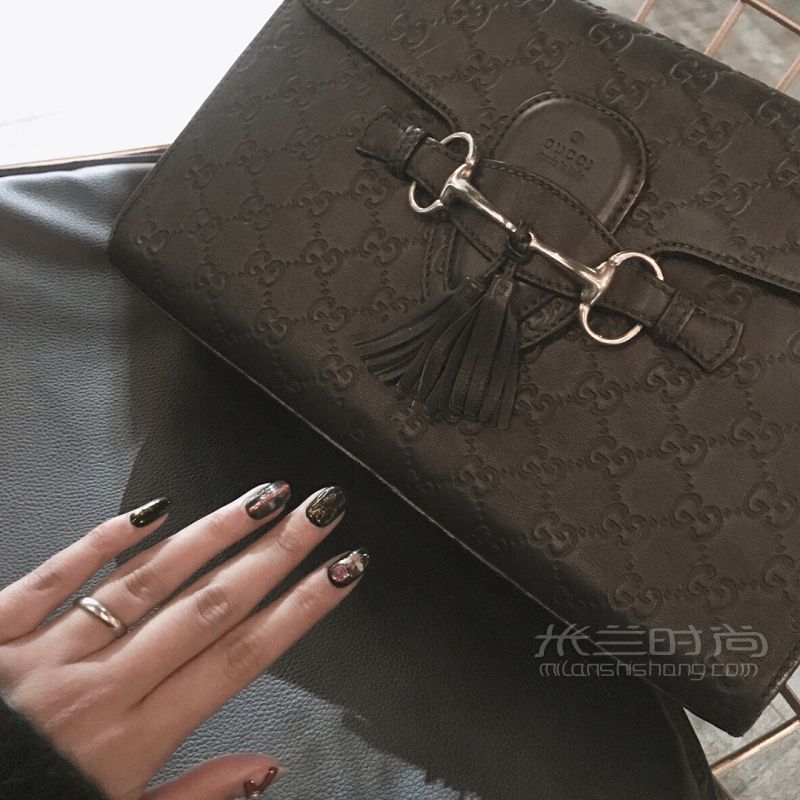 暗黑系美甲 秋冬款美甲 Gucci風(fēng)美甲Gucci鏈條包_4