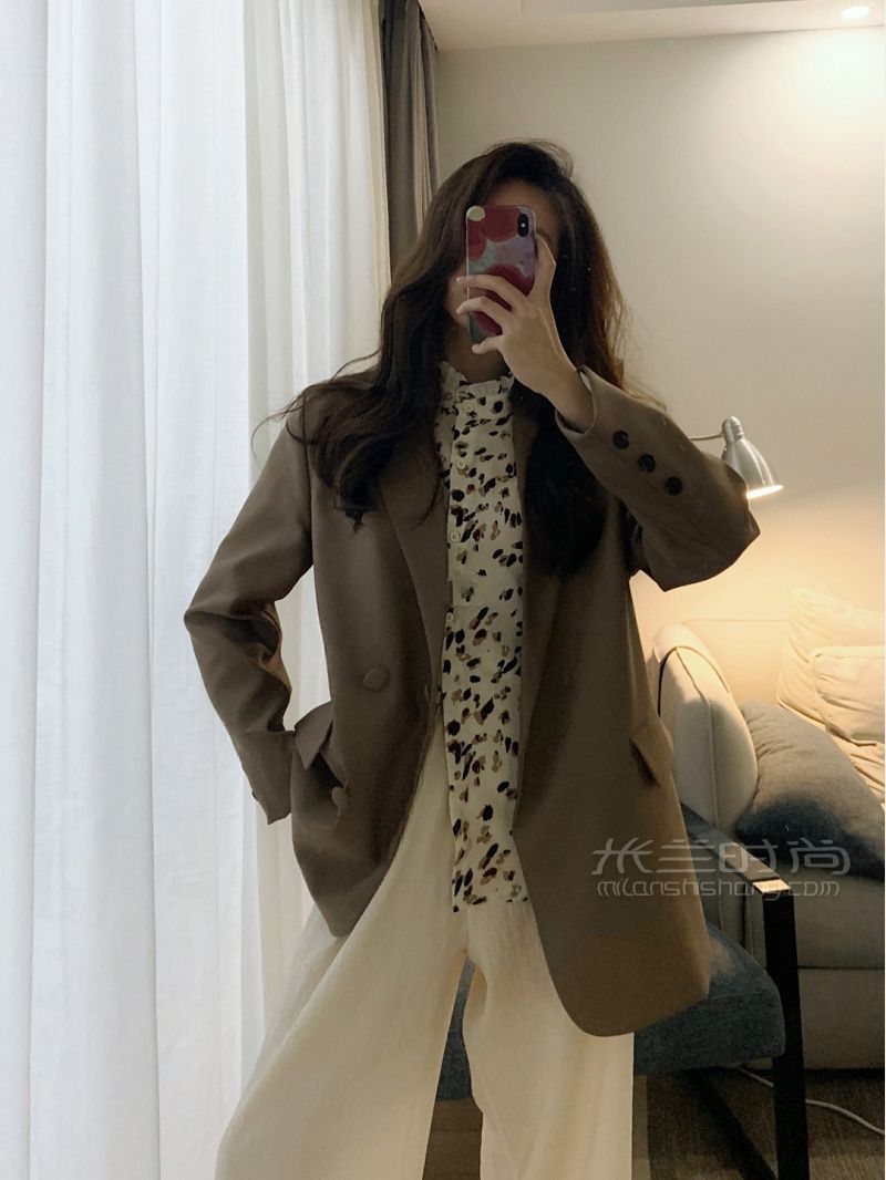 西裝搭配 秋冬萬能搭配咖色西裝真香_5