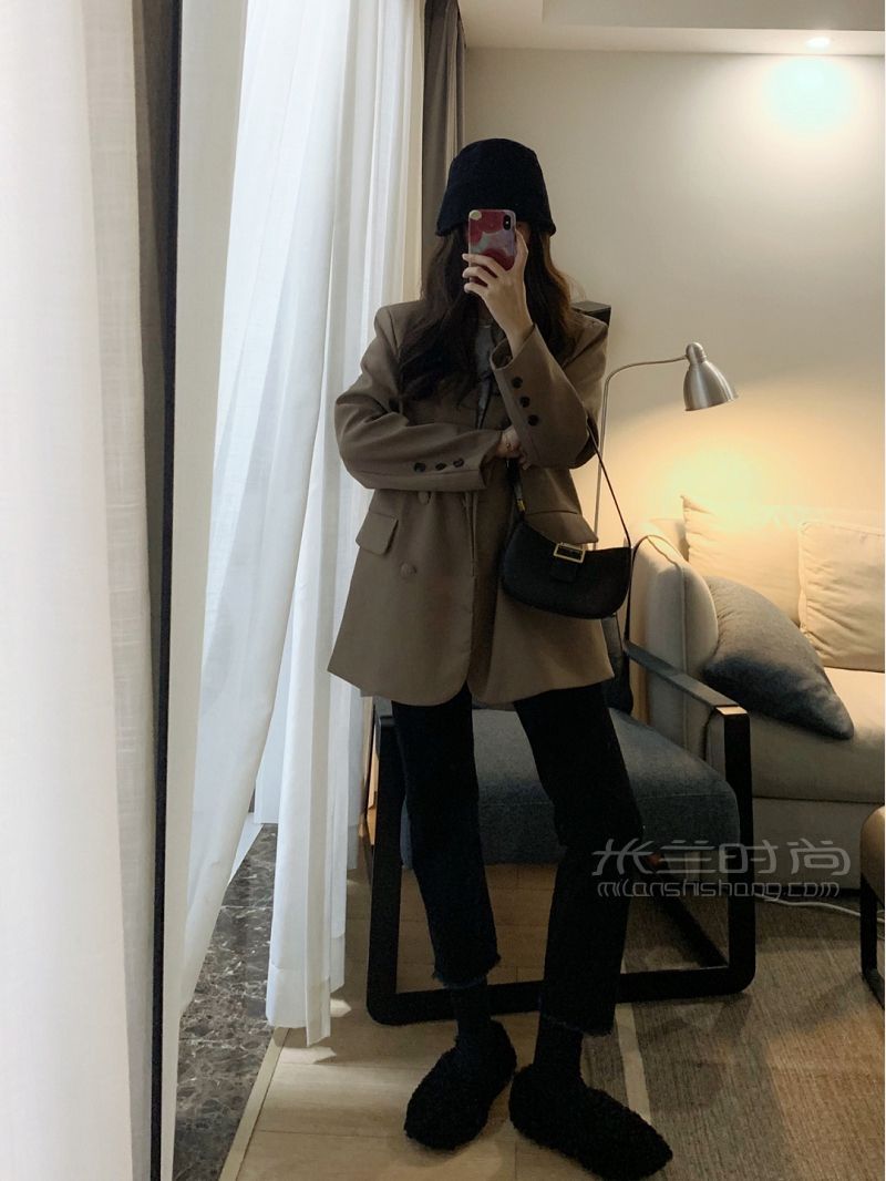 西裝搭配 秋冬萬能搭配咖色西裝真香_2