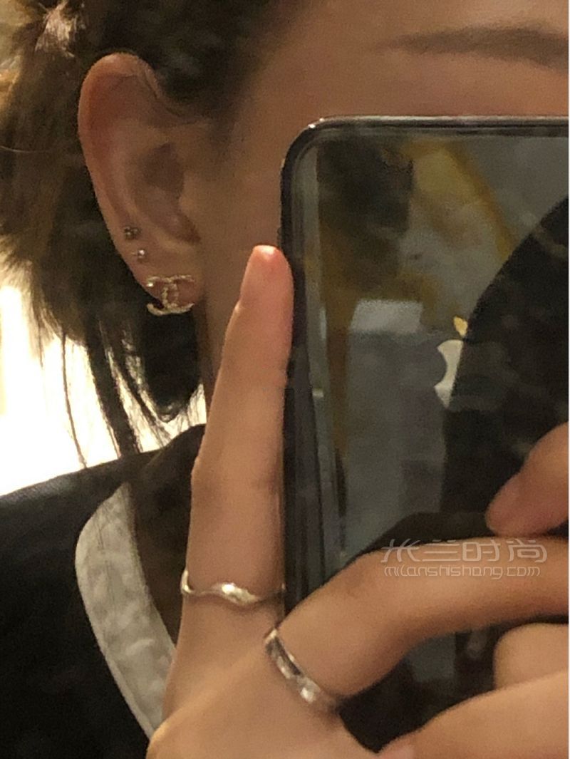 不想再買chanel滿鉆款耳釘_5