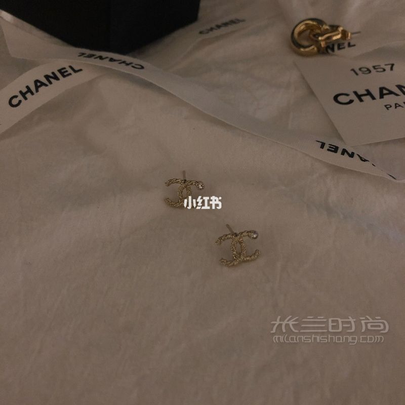 不想再買chanel滿鉆款耳釘_4