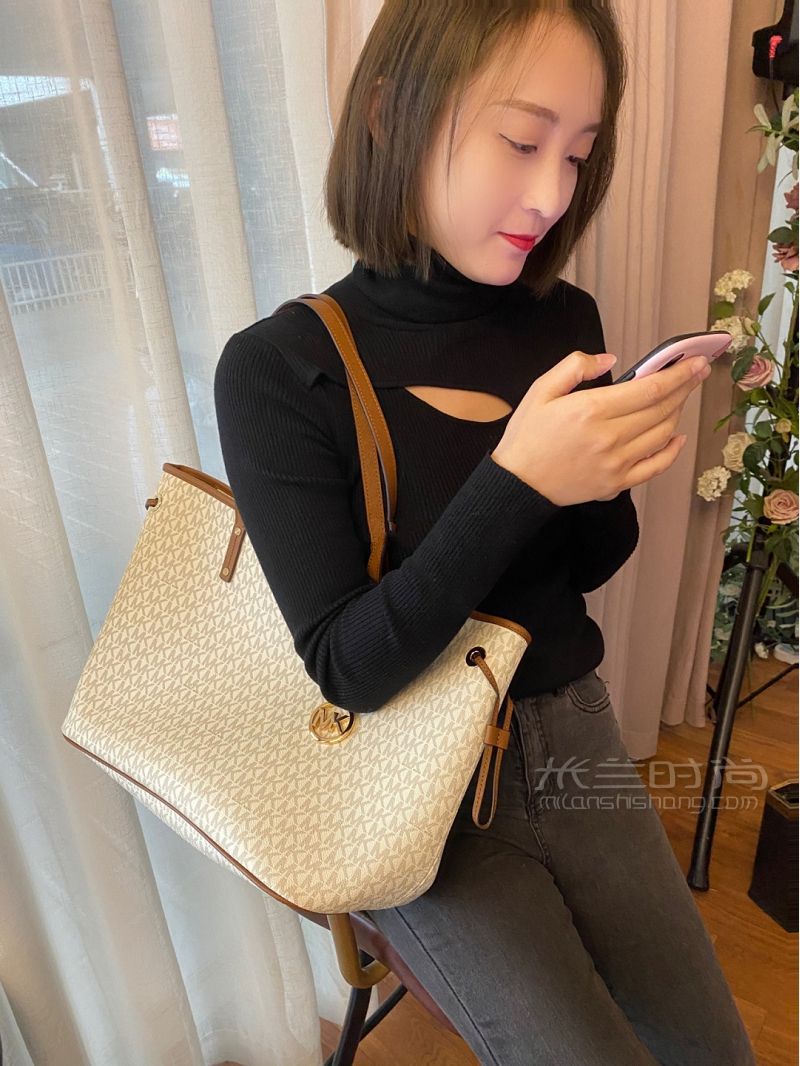 最喜歡的輕奢款MK女包 托特包_5