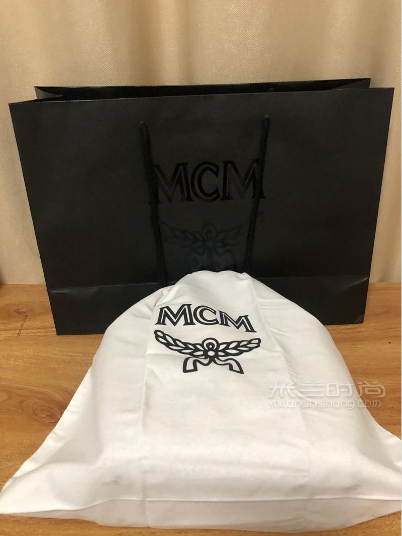 花自己的工資買(mǎi)的第一個(gè)mcm包 mcm干邑色菜籃_1