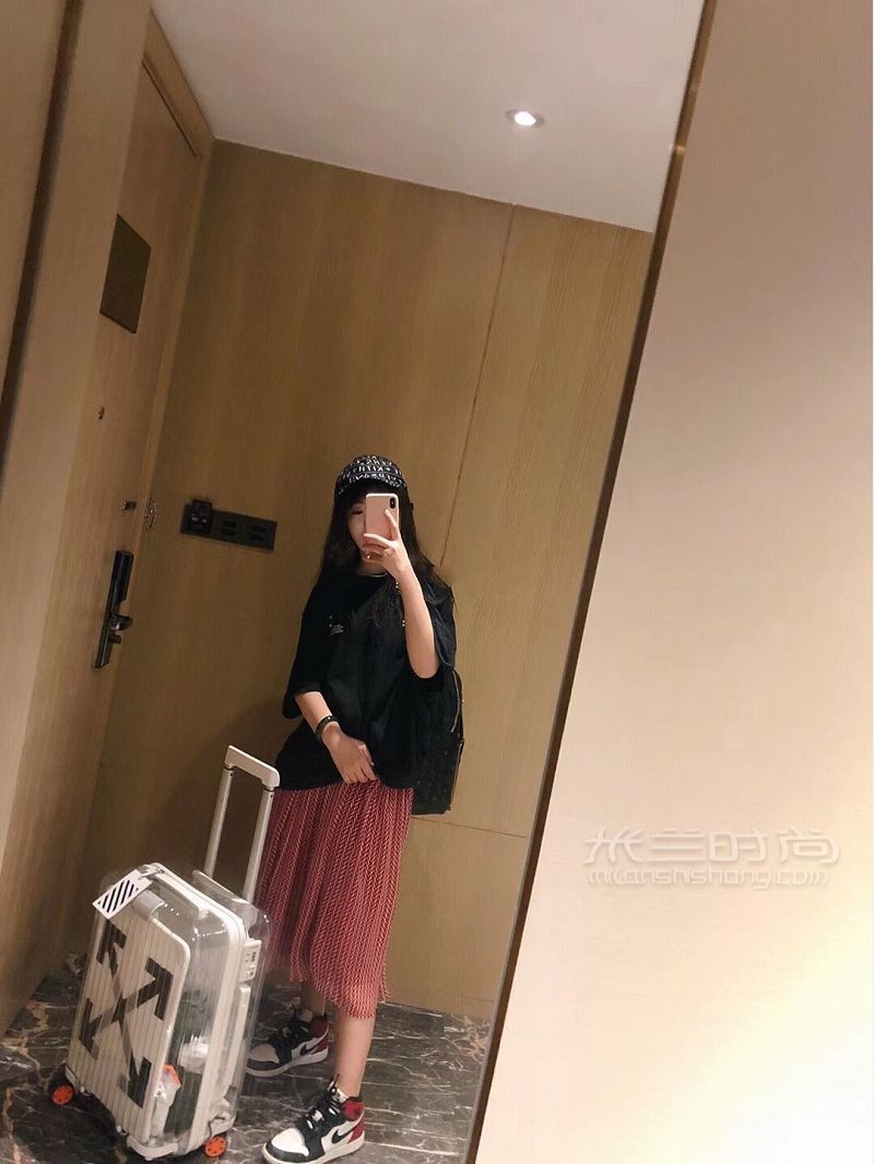 微胖女孩日常穿搭 supreme怎么樣_5
