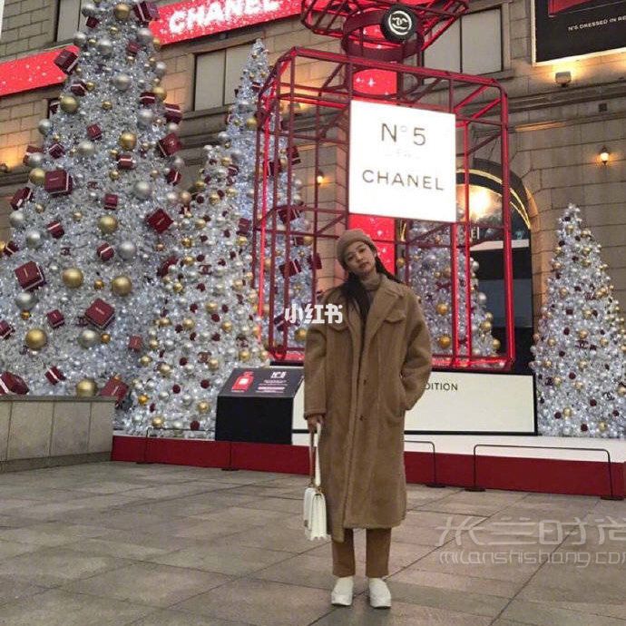 隨手保存了很多金珍妮 jennie私服的圖片 人間香奈兒_5
