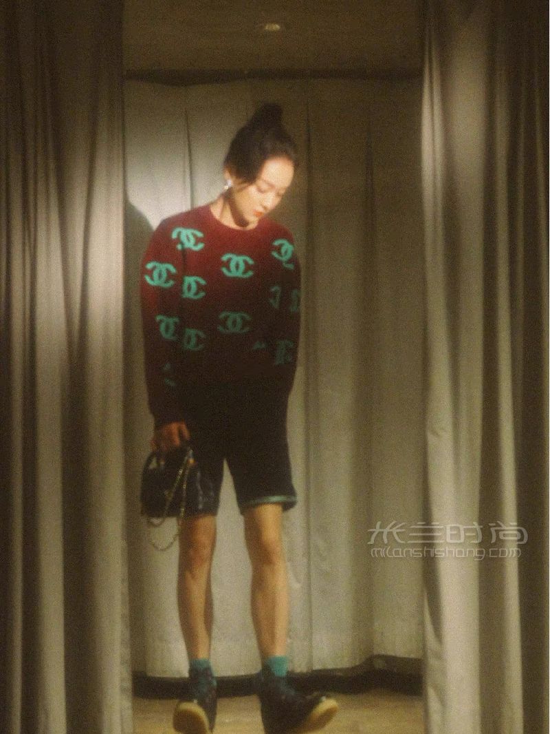周迅真是這輩子都離不開(kāi)香奈兒了_7